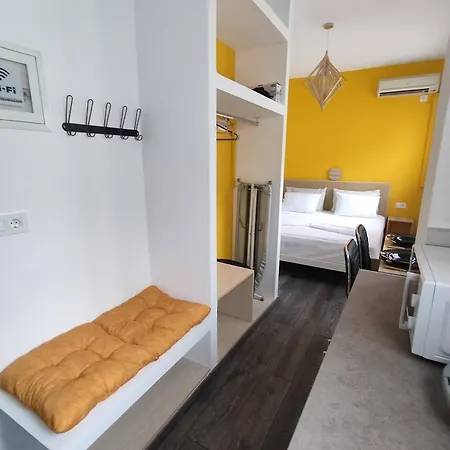 Petmeza 2 By Dimitropoulos Apartment